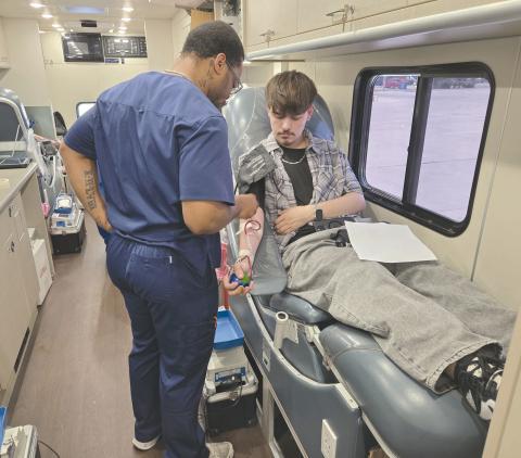 BLOODMOBILE VISITS PERRYTON