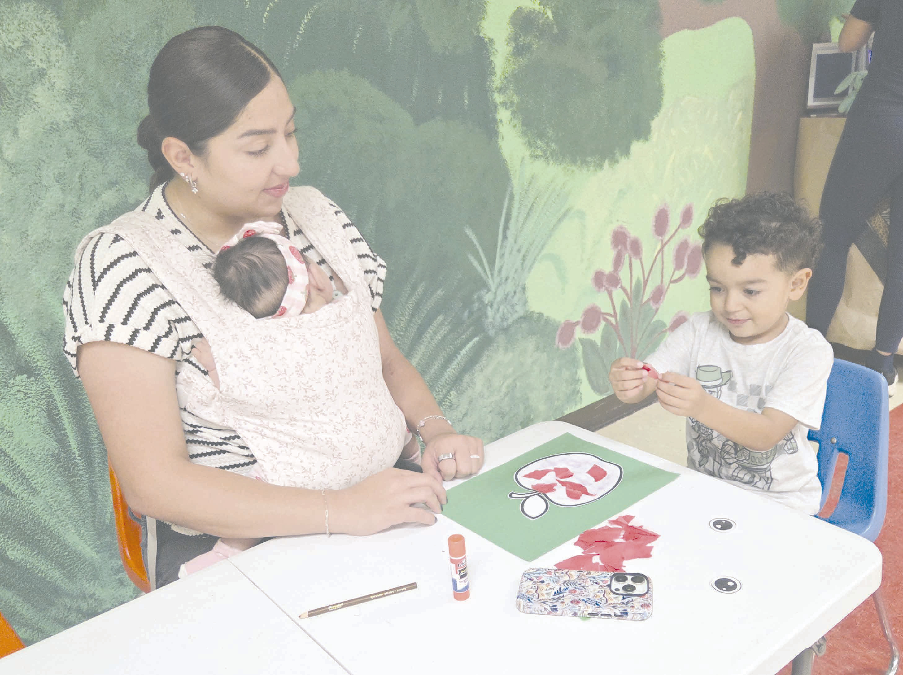 APPLES AND CRAFTS