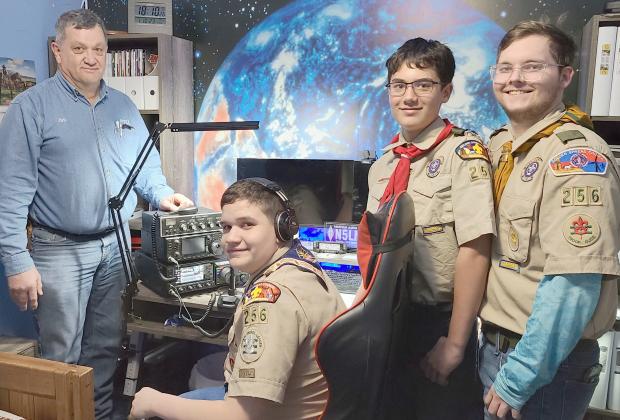 Radio club gets grant for Scouts ham radio