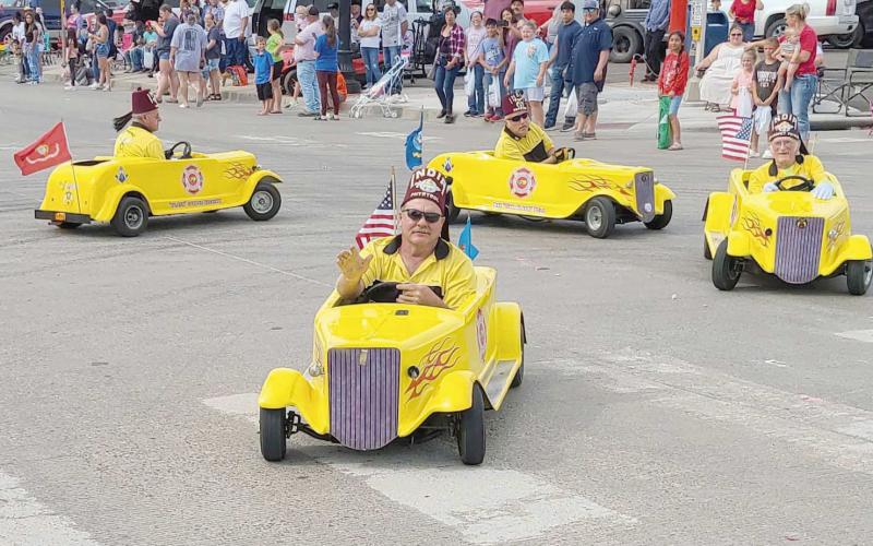 SECOND PLACE NON-PROFIT— Ochiltree County residents lined Main StreetAug. 20 to watch the annual Wheatheart of the Nation Celebration parade. The second place prize for the Non-Profit Float category went to the Shriners.