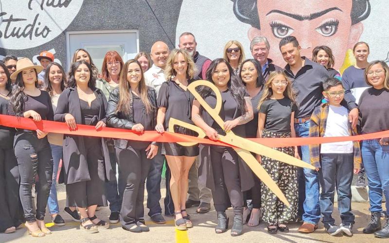 RIBBON CUTTING FOR FRIDA’S HAIR STUDIO