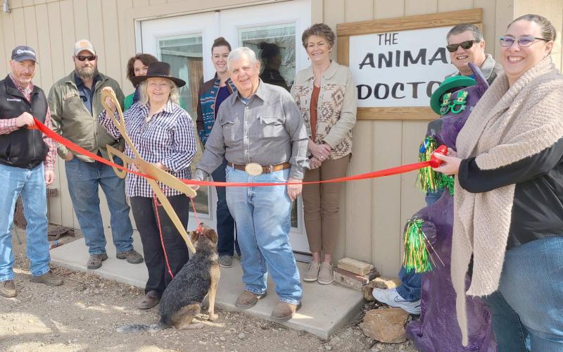 RIBBON CUTTING FOR THEANIMAL DOCTOR—