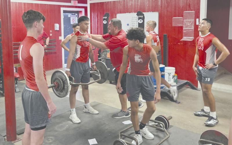 STRENGTH TRAINING FOR STRONGER ATHLETES