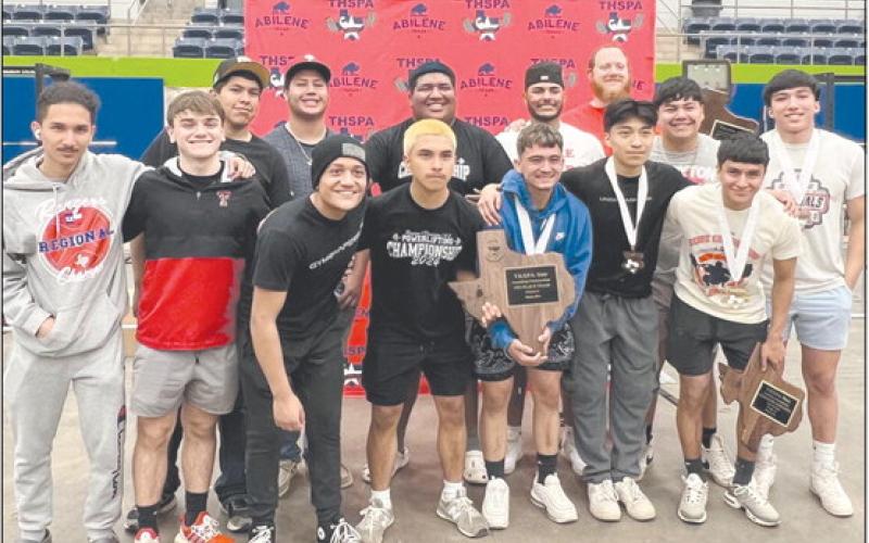 STATE CHAMPS! The Ranger powerlifting team won the state 4A powerlifting championship, and also had a state individual champion, Johnny Becerril. Pictured are first row, from left, Edgar Ramos, Sam DeSantiago (manager), Fabian Espino, Geo Ochoa, Angel Flores, Christian Nas and Jonathan Becerril; and second row, Angel Becerril (manager), Uri Munoz (manager, Juan Alvarez, Dalton L’Esperance, Rodolfo Delgado, Javier Martinez and Coach Casey Arruda.