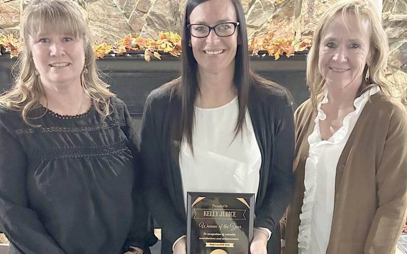 PPW WOMAN OF THE YEAR— Kelly Judice, CEO of the Ochiltree County Hospital District, center, was named the Woman of the Year by the Panhandle Professional Women’s Club. Pictured with her are PPW members Heather Dumcum, left, and Pam Chisum.