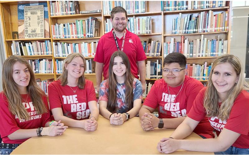 PHS STUDENT COUNCIL OFFICERS NAMED