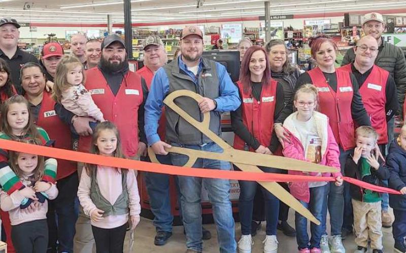 RIBBON CUTTING FOR TRACTOR SUPPLY—Perryton-Ochiltree Chamber of Commerce members gathered earlier this month for a ribbon-cutting ceremony to commemorate the grand opening of Tractor Supply Company at 1301 S. Main Street in Perryton.