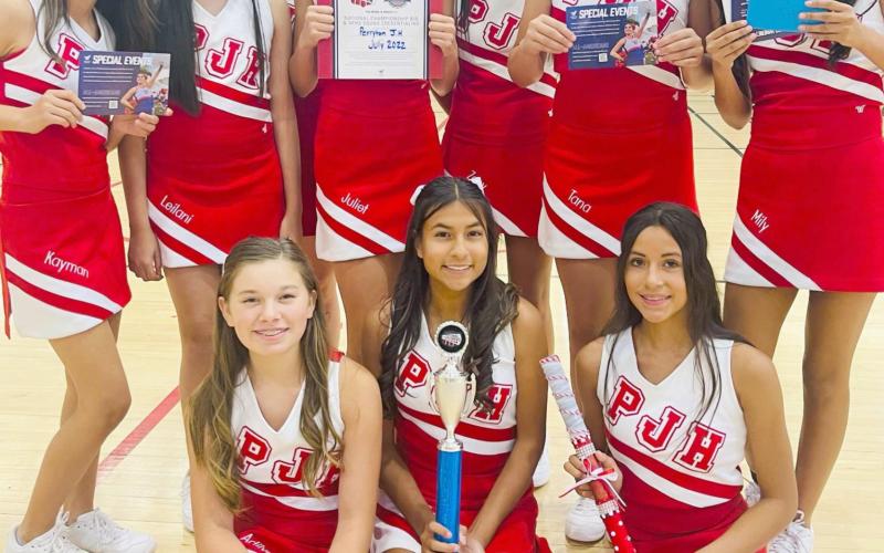 PJH CHERLEADERS ATTEND CAMP