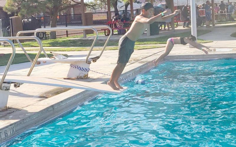 READY FOR THE SPLASHDOWN