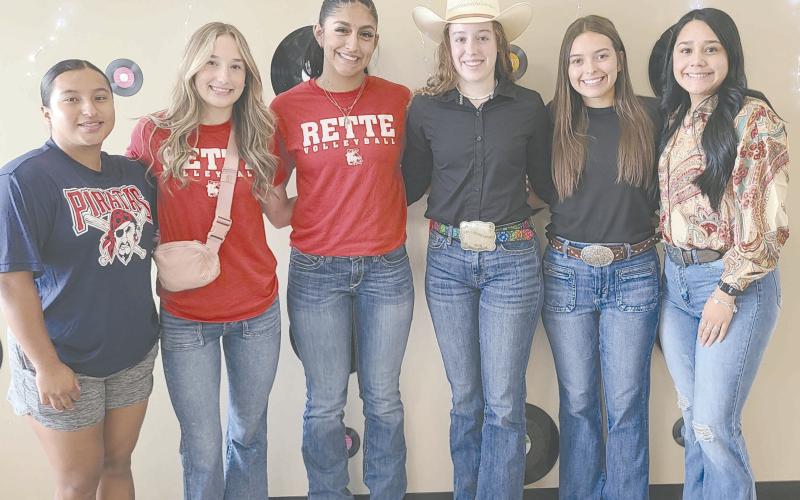HOMECOMING QUEEN CANDIDATES ANNOUNCED