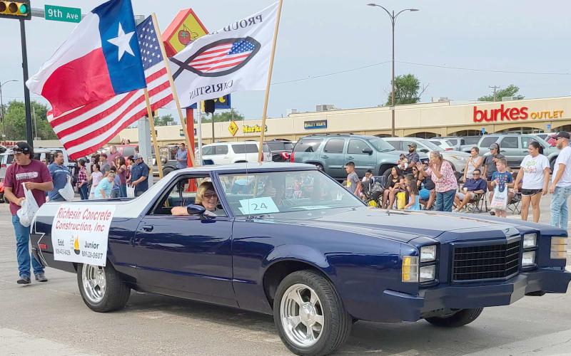 NON-CLASSIC OR ANTIQUE AUTO WINNER— The annual Wheatheart of the Nation Celebration parade on Main Street attracted viewers from all over the area. The winner of the Non-Classic or Antique Auto category was Richesin Concrete.