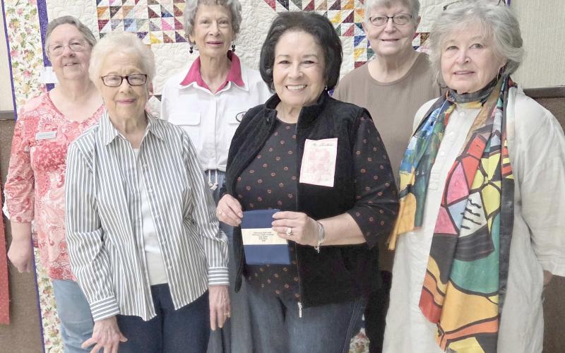 QUILT GUILD CHALLENGE WINNERS— The Friendship Quilt Guild holds a challenge each year in different categories. This year, the winners included, first row, from left, Freddie Seaman, Fern Lamberson and Ilene Floyd; and in back, Sharon Jenkins, Kris Erickson and Beth Reynolds.