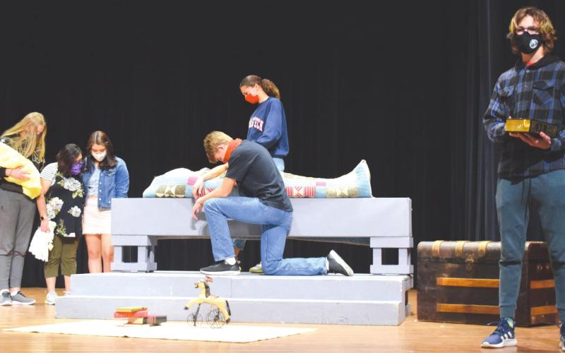PHS TO PERFORM ONE-ACT PLAY