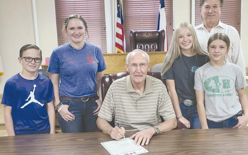 PROCLAMATION SIGNED FOR 4-H WEEK