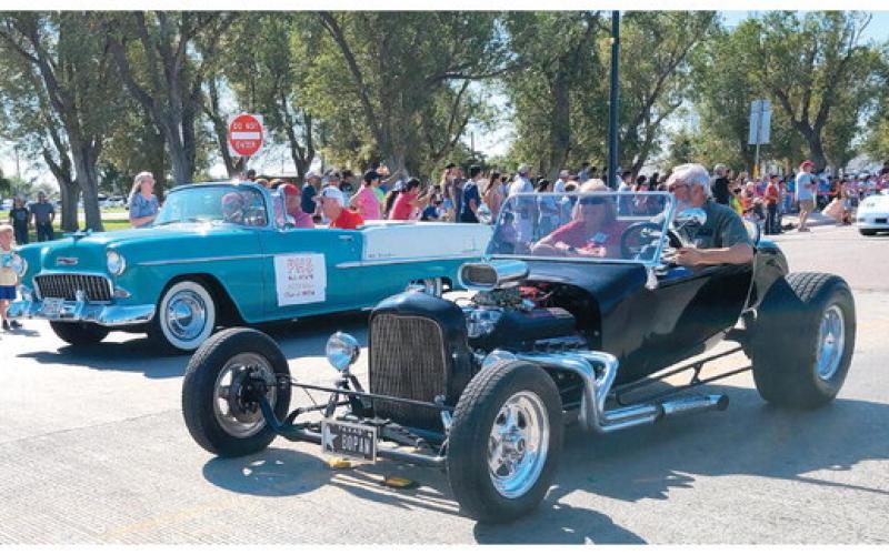 PARADE CHAMP - AUTOMOTIVE – The annual Wheatheart of the Nation Celebration parade attracted thousands of Ochiltree County residents on Saturday, Aug. 24. The winner of the Automotive category was Perryton High School’s Class of 1974.