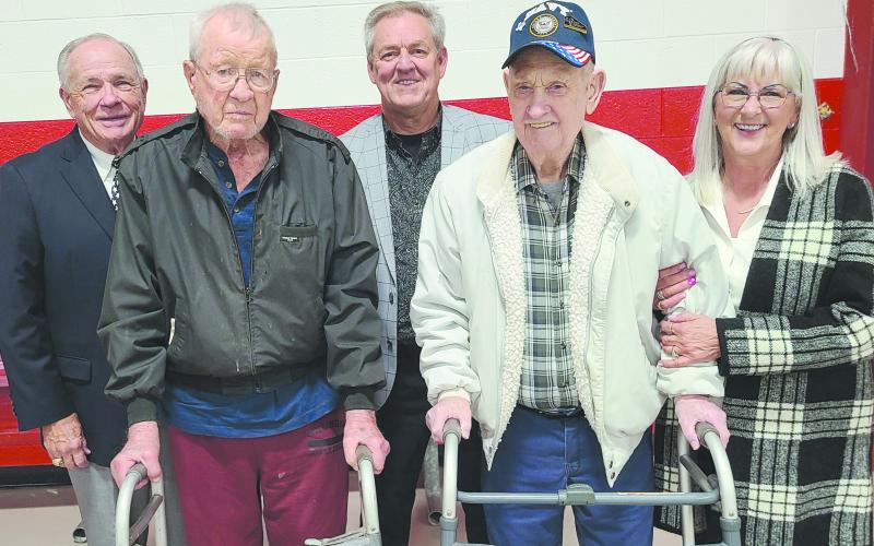 PHS HOLDS ANNUAL VETERANS DAY PROGRAM Perryton High School’s annual Veterans Day program brought together veterans from recent campaigns in the Middle East all the way back to World War II. In addition to presentations recognizing every veteran attendee, there was also a special presentation focusing on Perryton’s two remaining veterans of World War II, Ernest Barclay and John B. Hardy. Pictured are, from left, speaker Ken Splawn, Hardy, speaker Marlon Sparks, Barclay, and speaker Becky Randall.