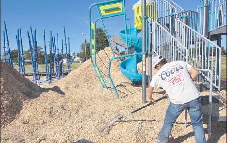MURPHY PARK PLAYGROUND CONSTRUCTION UNDERWAY