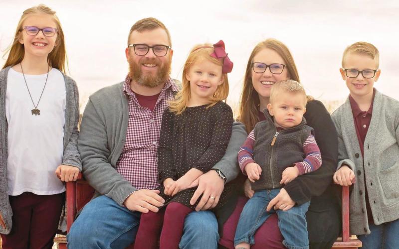 Kendall and Tiffany Harris with children Emmalyn, Madelyn, Jameson and Shaffer