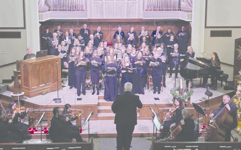 George Frideric Handel’s “The Messiah” was performed for the 70th year on Sunday, Nov. 30, at First Methodist Church in Perryton. More than 60 musicians from Perryton and surrounding communities, including singers from the High Plains Choral Society, came together to perform the seasonal classic.