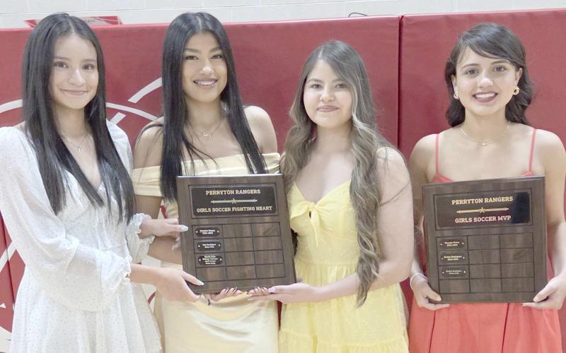 GIRLS SOCCER PLAYERS WIN AWARDS