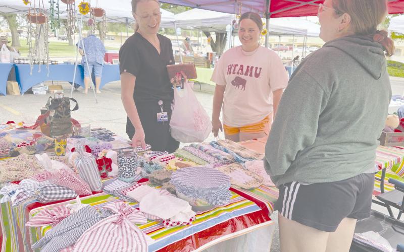 Local county residents are turning out for the Ochiltree County Farmers Market every Saturday for their pick of farm-fresh produce, homemade bread and pastries, and handmade crafts. The Farmers Market will be open in the Perryton National Bank parking lot from 8 a.m. to 1 p.m. every Saturday through August.