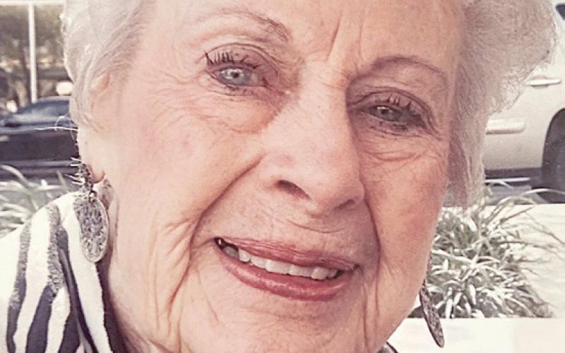 Rites set for former resident
