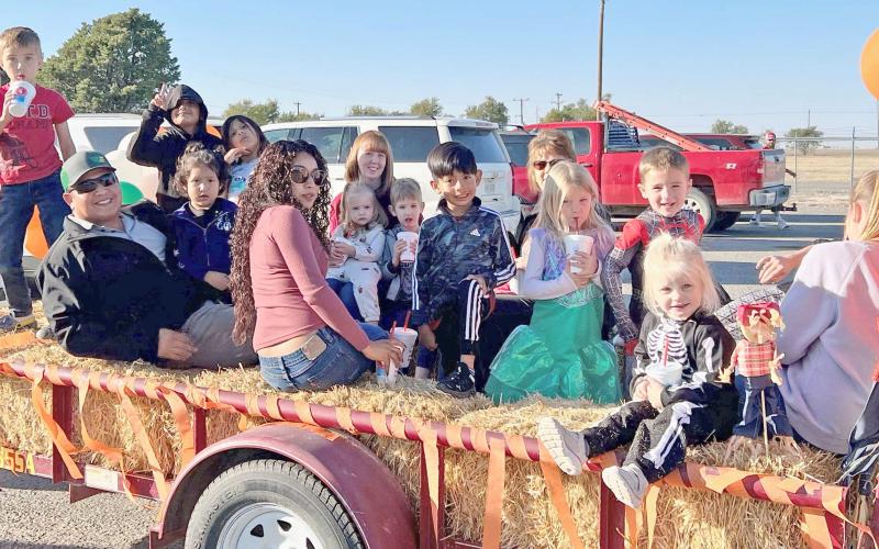 HARVEST HAYRIDE