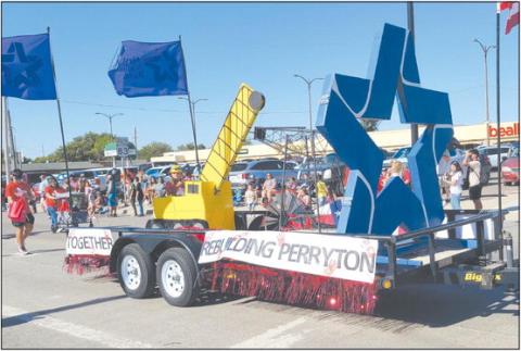 PARADE CHAMP - COMMERCIAL FLOAT