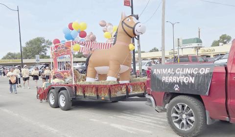 PARADE WINNERS - OUT OF THE ORDINARY
