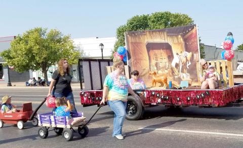 PARADE CHAMP COMMERCIAL DIVISION