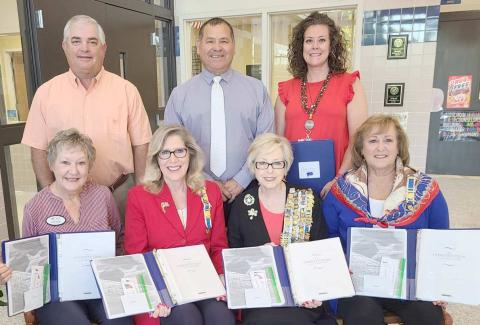 DAR CELEBRATES CONSTITUTION DAY AT WILLIAMS