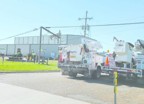 A tractor pulling a tandem disc plow accidentally caused a power outage across much of Perryton on Tuesday morning after its extended wings became tangled in power lines on SW 24th Avenue near Western Equipment. The tractor pulled a number of electric lines down and snapped a power pole. Electric service was out for several hundred homes for less than two hours before Xcel Energy crews were able to restore power.