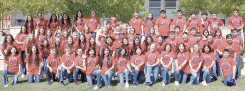 PJH CHOIR WINS SWEEPSTAKES TROPHY— Perryton Junior High’s Sixth Grade Choir competed at the Dumas Music Festival recently. The choir received three Superior ratings in both concert performance and sight reading, earning a Sweepstakes rating and trophy. The PJH choir director is TKaye Arruda, and the piano accompanist is Brenda Schnabel.