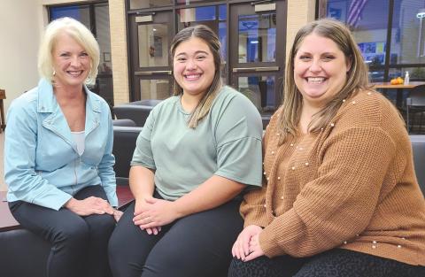 GARRETT SPEAKS AT LEADERSHIP PERRYTON SERIES
