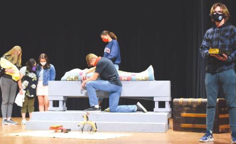 PHS TO PERFORM ONE-ACT PLAY
