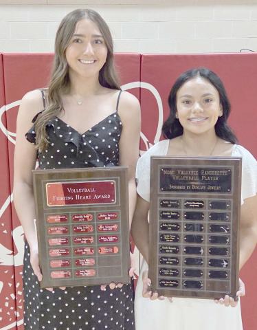 TOP HONORS FOR PHS VOLLEYBALL— Perryton High School’s volleyball team was honored at the Perryton High School All Sports Awards Banquet. Pictured are, from left: Mallee Vela, winner of the Fighting Heart award, and Jimena Mandujano, the team’s MVP.