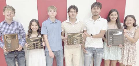 Perryton High School’s cross country teams were honored on May 4 at the Perryton High School All Sports Awards Banquet. Pictured are, from left: Alex Grajeda, boys Fighting Heart award; Kynsie Tarango, girls MVP; Jacob Erickson, Emanuel Soto, and Max Esquivel, boys MVPs; and Alexa Rosales and Kayman Vanosdol, girls Fighting Heart awards.