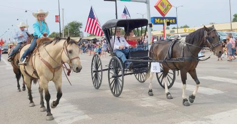 LIVE ANIMALS WINNING ENTRY— The annual Wheatheart of the Nation Celebration parade attracted residents from all over Ochiltree County on Aug. 20 to enjoy the festivities. The winner in the Live Animal category of the parade was Jines Ranch.