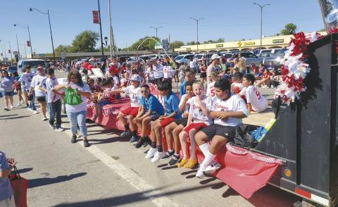PARADE CHAMP - NON-PROFIT FLOAT