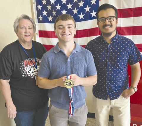 DE SANTIAGO NAMED OUTSTANDING PERFORMER