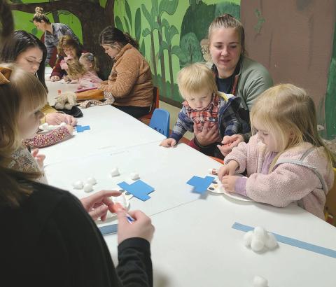 YOUNG CRAFTERS