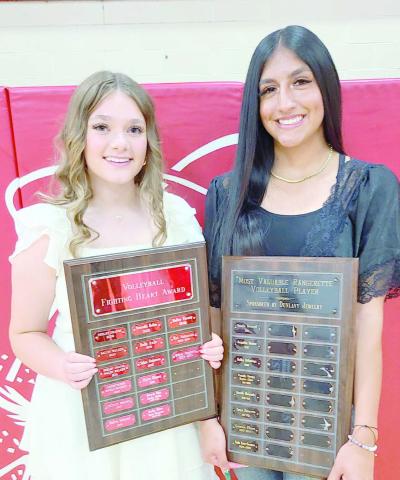 TOP HONORS FOR PHS VOLLEYBALL— Perryton High School’s volleyball team was honored at the Perryton High School All Sports Awards Banquet. Pictured are, from left, Aubrey Daugherty, winner of the Fighting Heart award, and Analia Loera Cervantes, MVP.