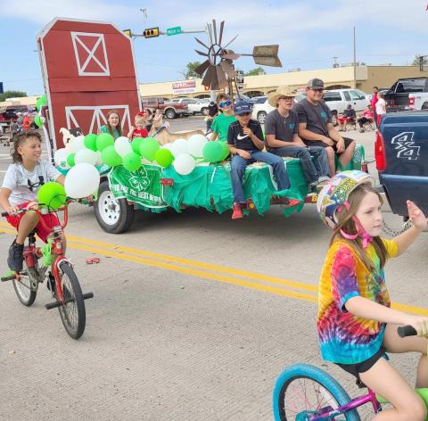 SECOND PLACE NON-PROFIT FLOAT