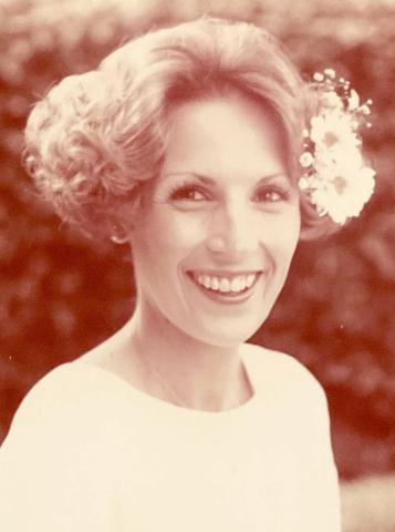 Julie Ellis