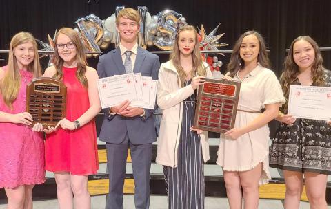 OUTSTANDING ACADEMICS HONOREES