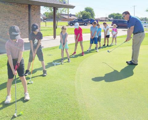 FUTURE GOLF GREATS