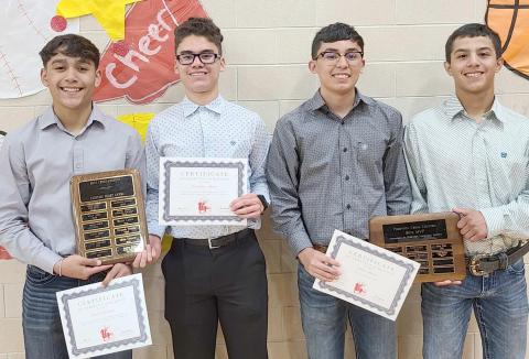 CROSS COUNTRY RUNNERS WIN AWARDS