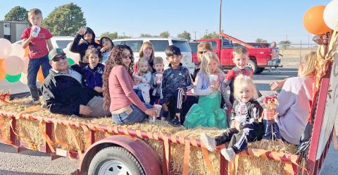 HARVEST HAYRIDE