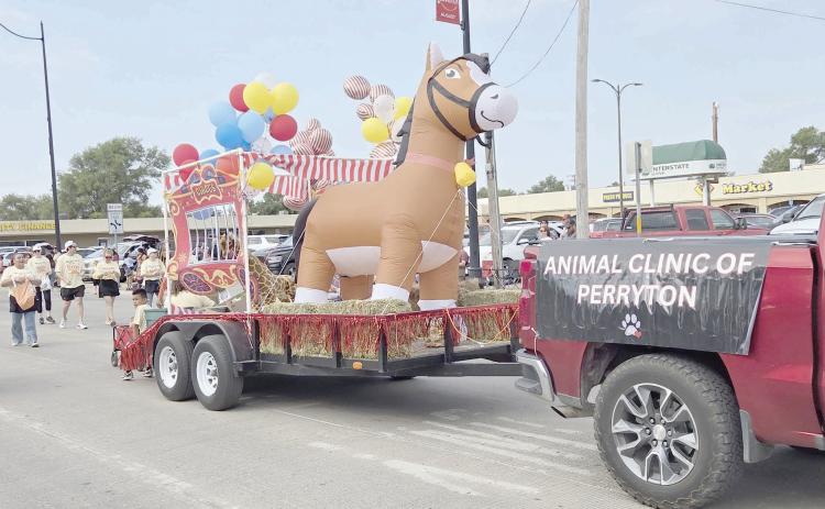 PARADE WINNERS - OUT OF THE ORDINARY