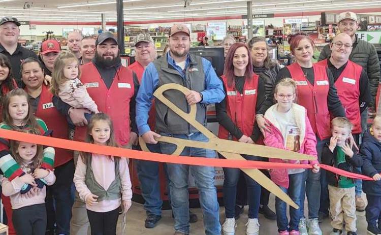 RIBBON CUTTING FOR TRACTOR SUPPLY—Perryton-Ochiltree Chamber of Commerce members gathered earlier this month for a ribbon-cutting ceremony to commemorate the grand opening of Tractor Supply Company at 1301 S. Main Street in Perryton.